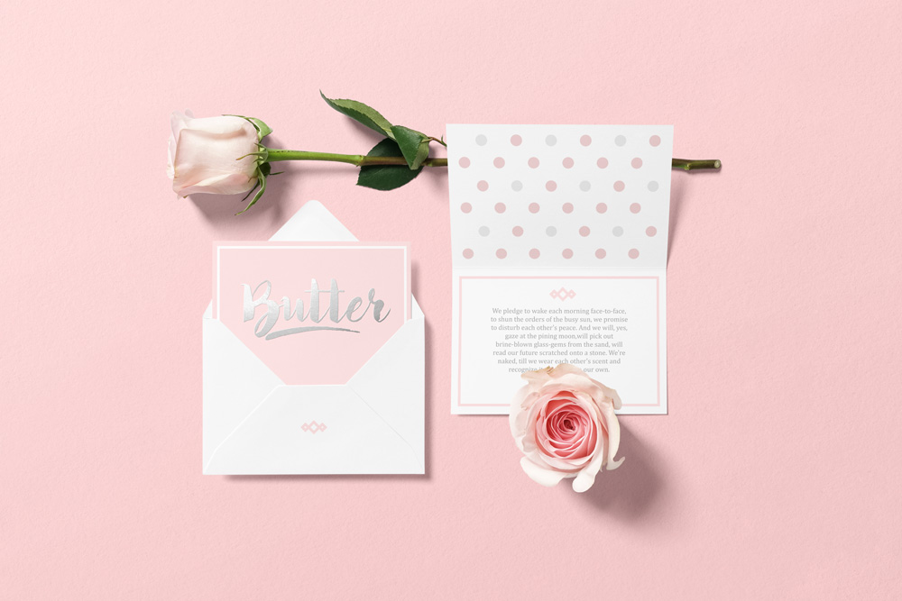 Floral Mockups Envelope Psd