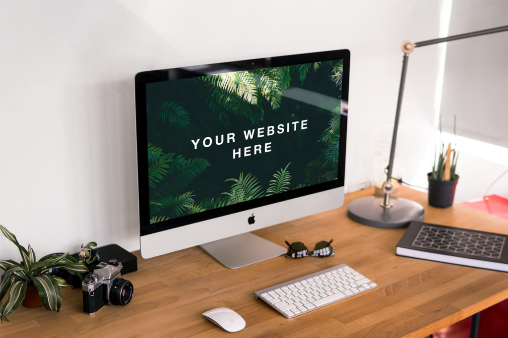 iMac on Desk PSD Mockup