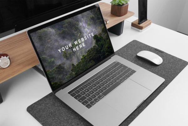 MacBook Pro 15'' Mockup