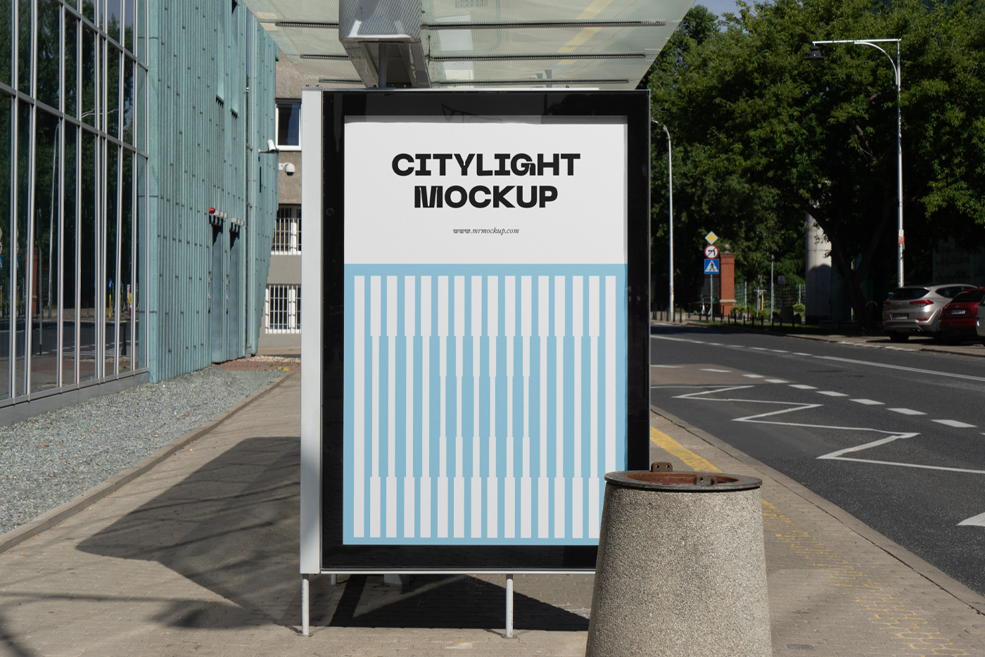 おまけ参考書閲覧スペース Citylight on a Bus Stop PSD Mockup — Mr.Mockup